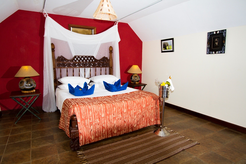 Lion Hill Lodge Tsavo